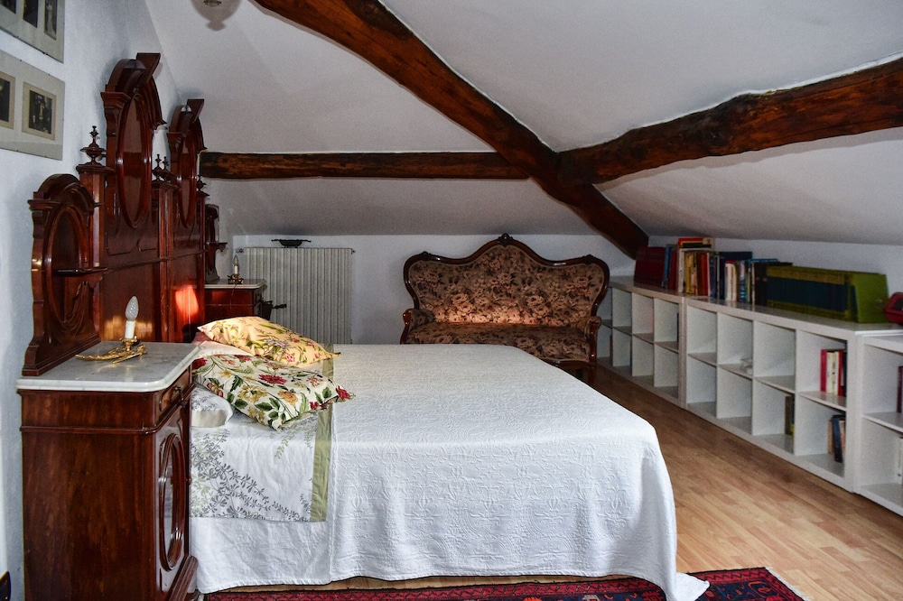 Emilia Apartment by Wonderful Italy view 5