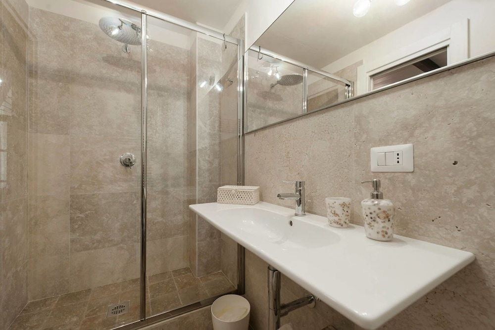 Poliziano Colosseum Apartment