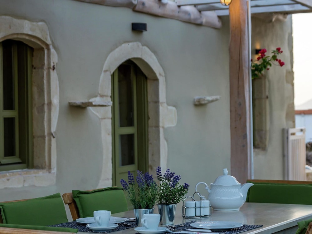 Traditional Stone Built Villa With Private Pool Near Tavern & the Beach view 4