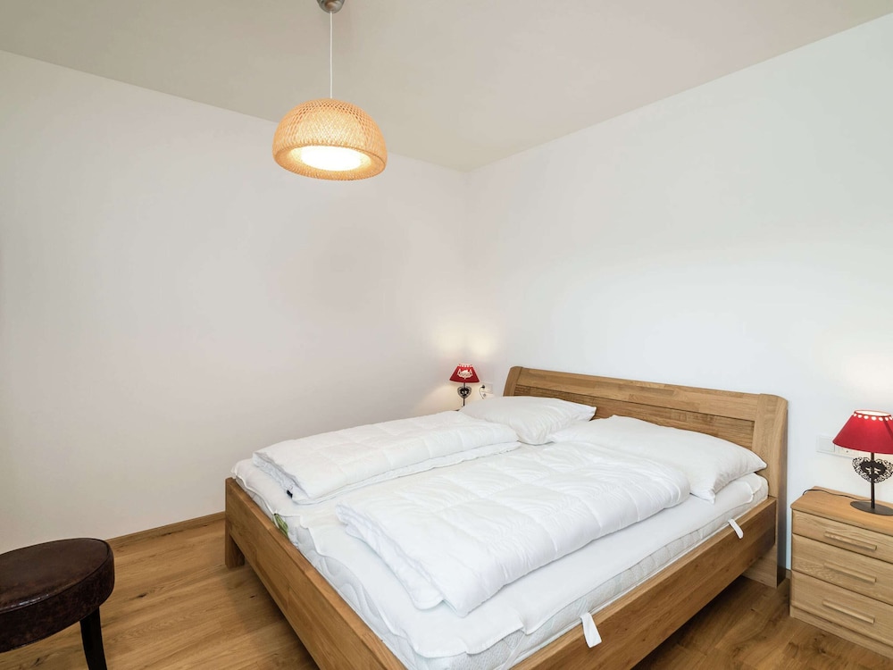 Luxury Apartment in Salzburg With Terrace view 2