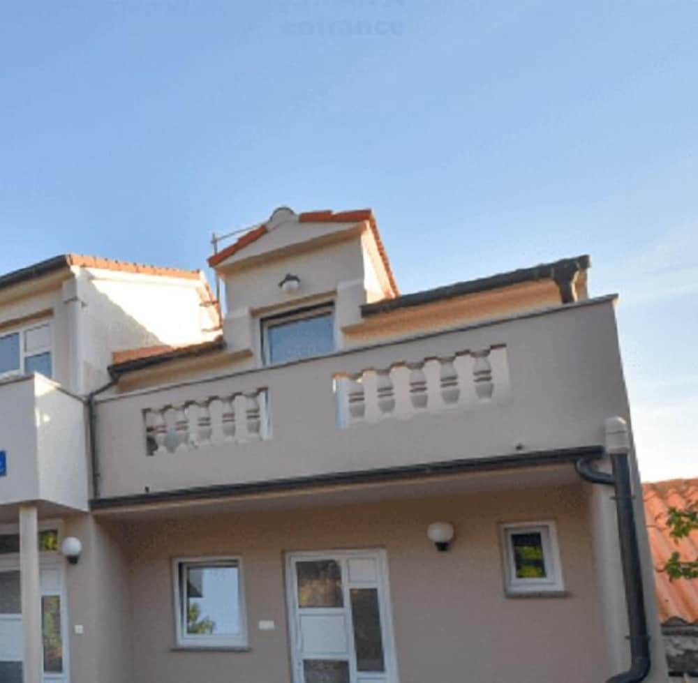 Lidija - Family Friendly & Close to the sea - C3 view 5