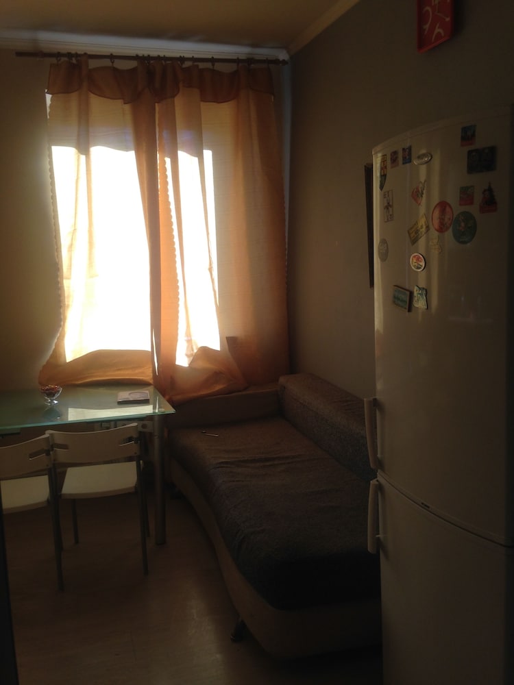 Guest House on Marata