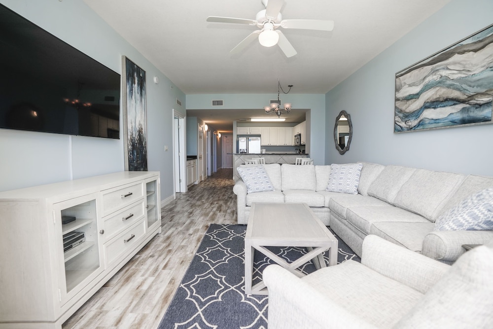 Calypso Beach Resort by Panhandle Getaways