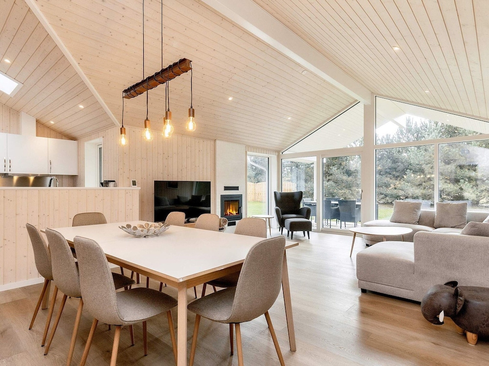 5 Star Holiday Home in Vaeggerlose