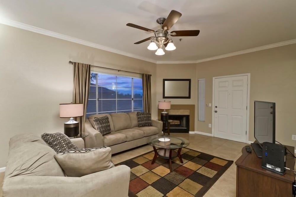 Something Borrowed By Signature Vacation Rentals