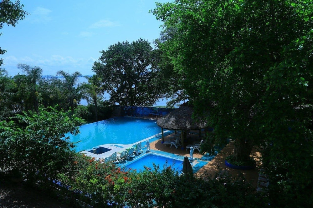 Oasis International Hotel