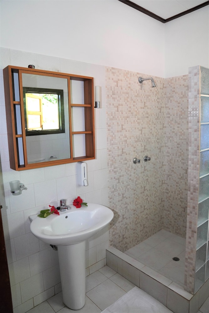 Bernique Guest House