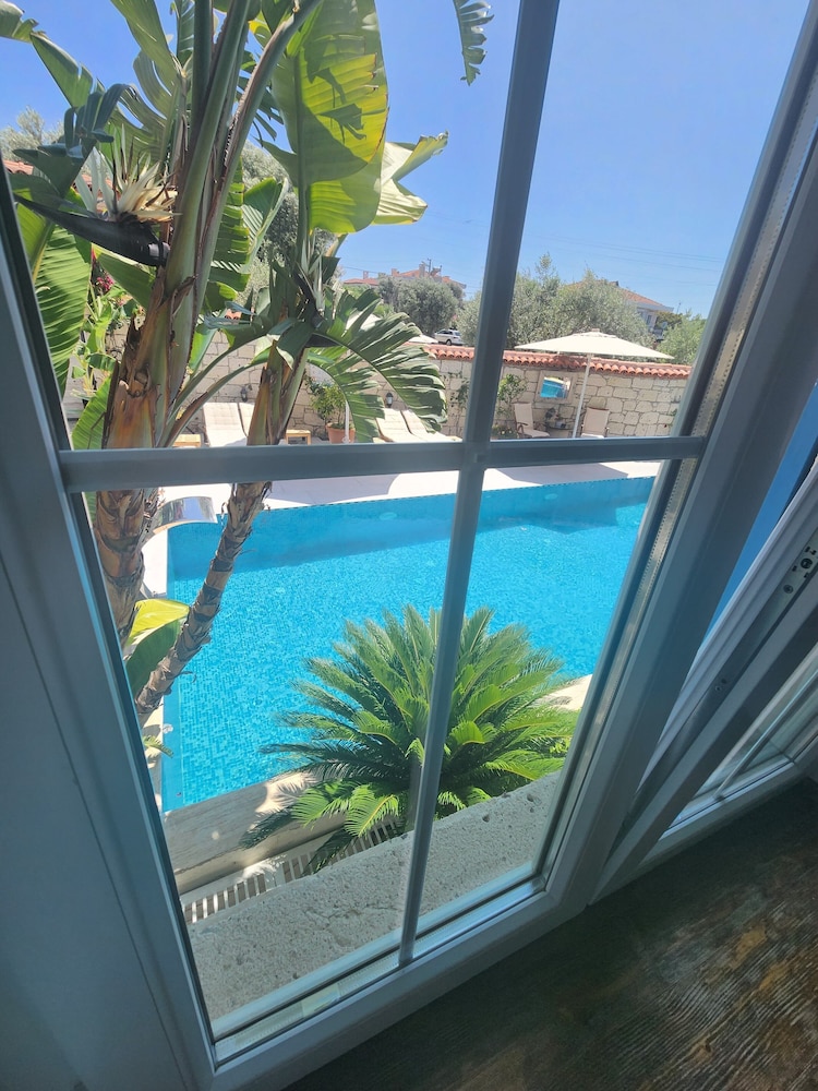 Tarcin Alacati Otel - Image 13