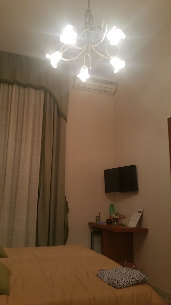 B&B Rochel