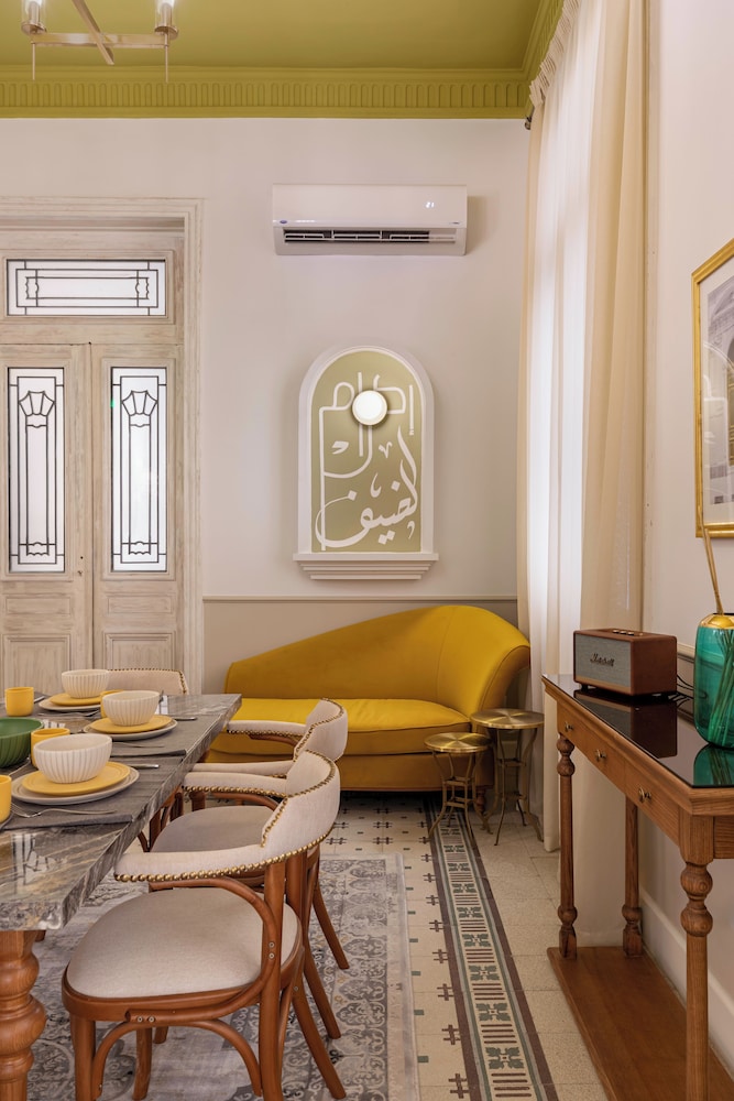 Boutique Residence Layal-Lemon Spaces