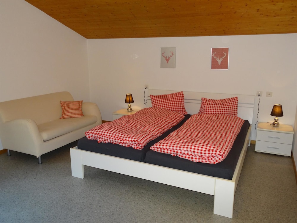 Apartments Carmena