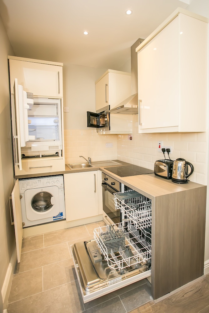 Grand Canal District Apartments