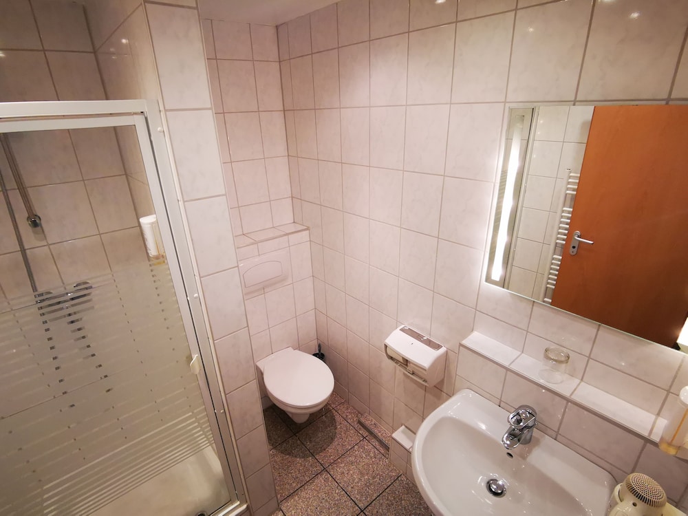 Augsburg Vacations - Hotel Jakoberhof - Property Image 7