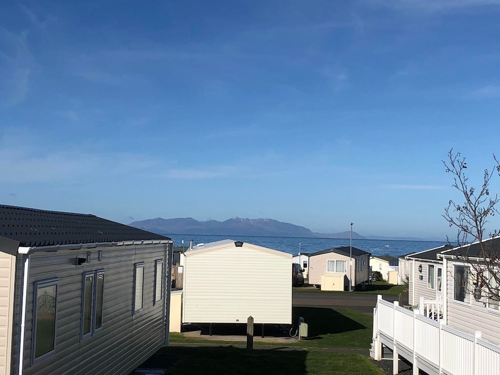 GDs Caravan Hire Craig Tara view 3