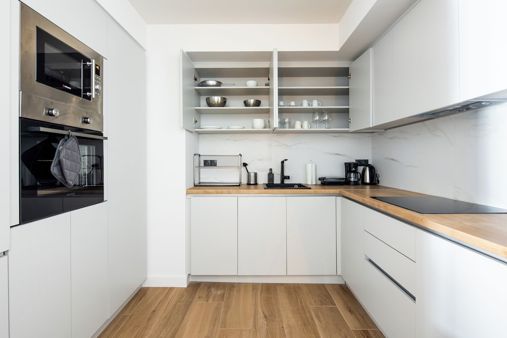 Nostalgia 1-Bedroom Apartment in Athens