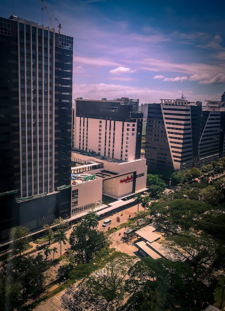 1 Bedroom Condo, Avida Tower 2, IT Park, Cebu City