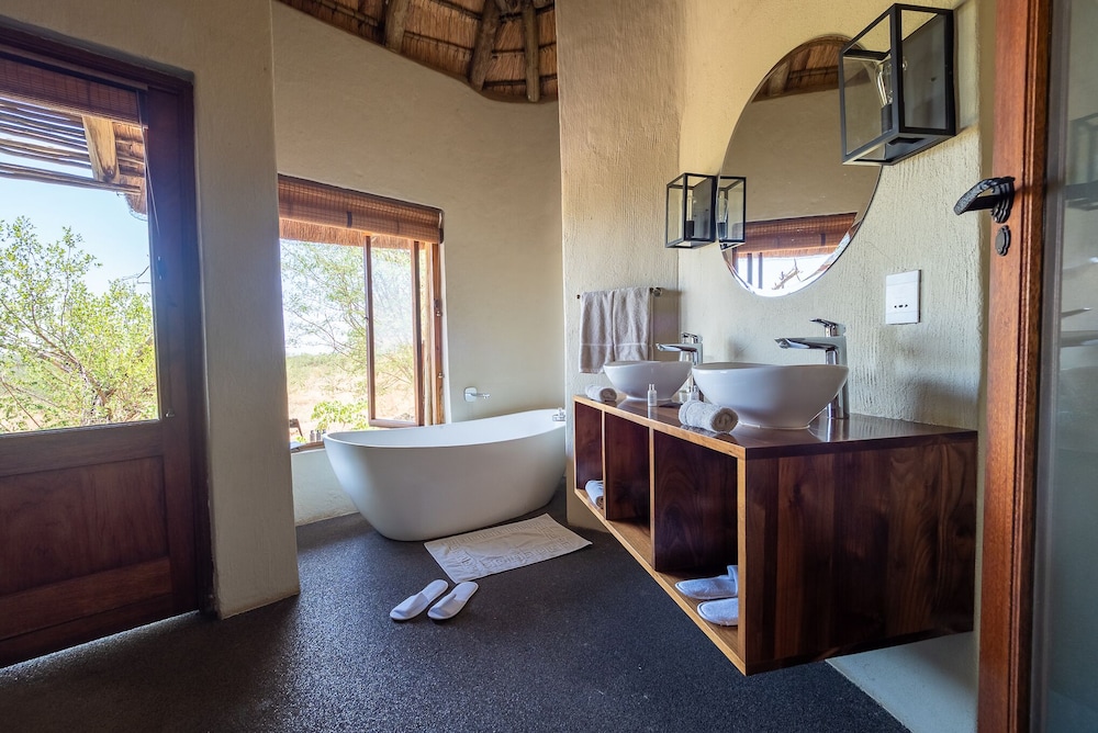 Rhulani Safari Lodge