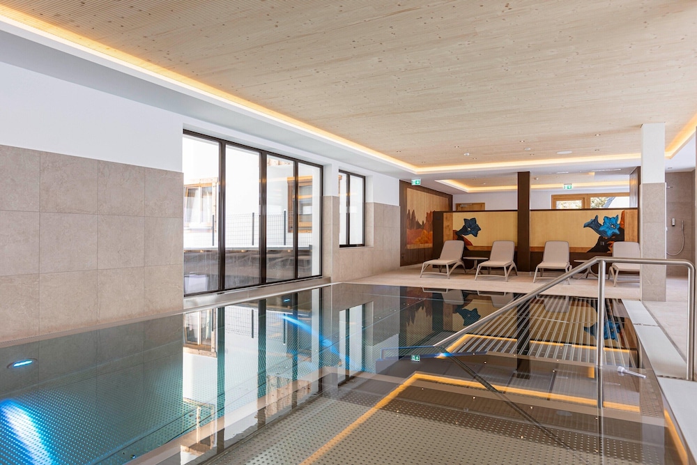 Studio Near the Slopes With Wellness Area
