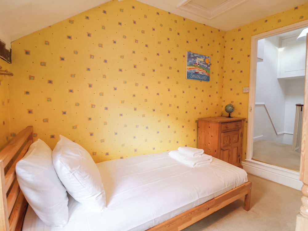 Iona Cottage
