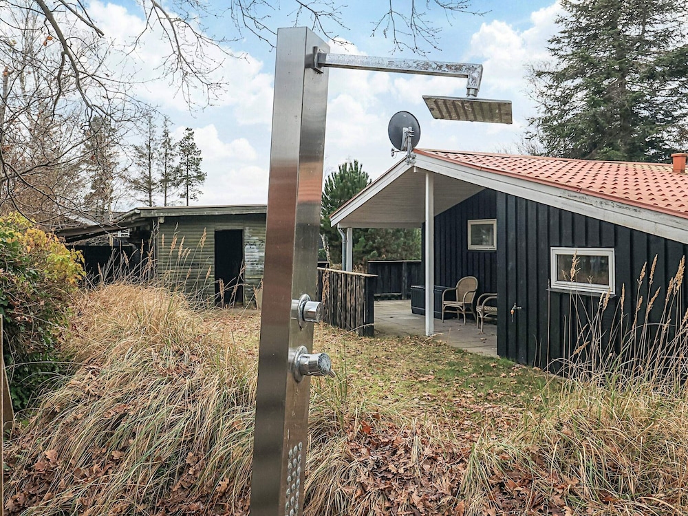 4 Star Holiday Home in Hals