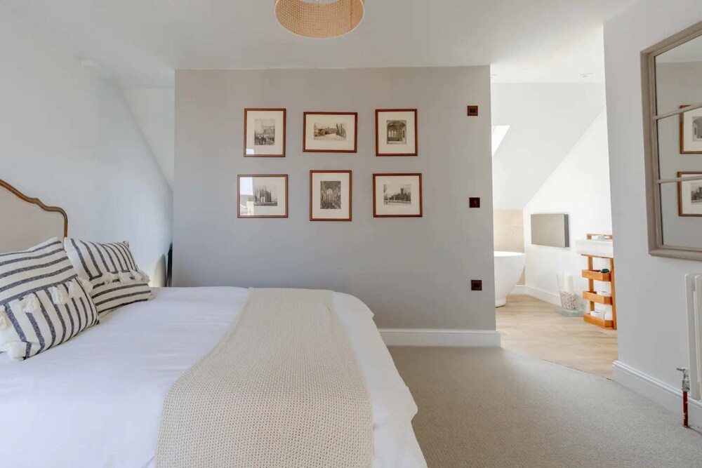 Stunning 3BD Home - Clapham, Near Northcote Rd