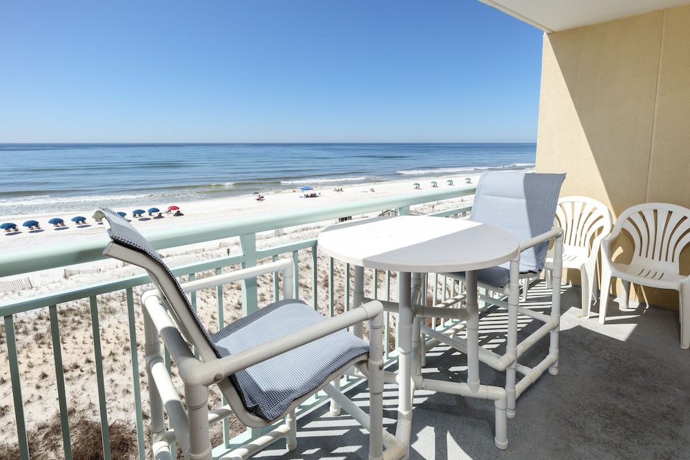 Pelican Isle 412 by Brooks and Shorey Resorts
