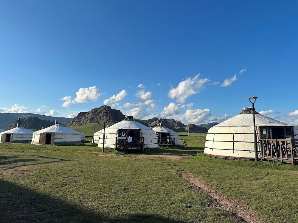 Khumug Tour Resort
