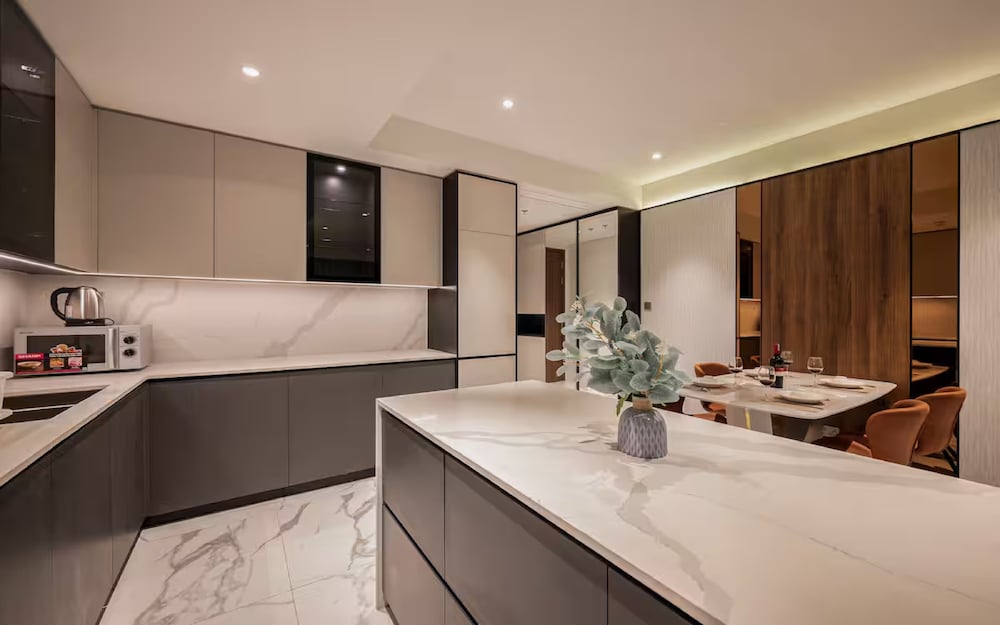 Metropole Crest Risidence