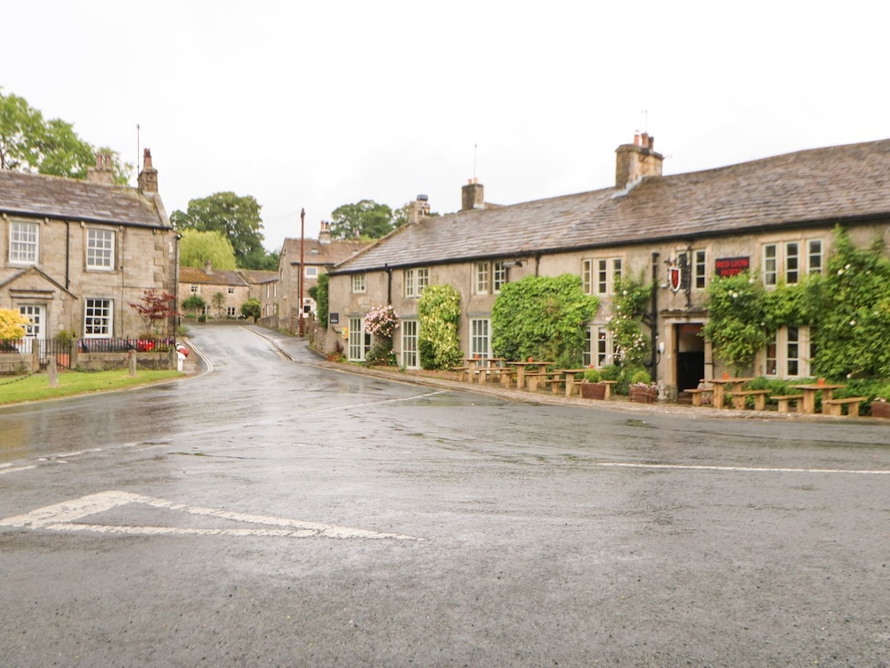 The Old Cobblers