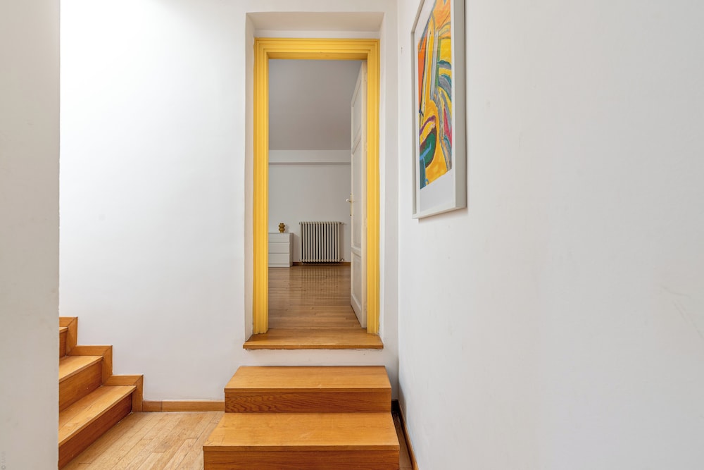 Carlo Apartment with Terrace by Wonderful Italy