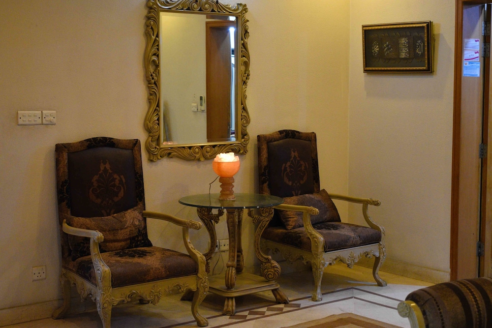 Lahore Home Stay