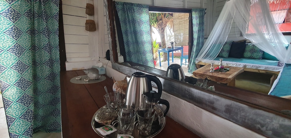 Ravoraha Ecolodge