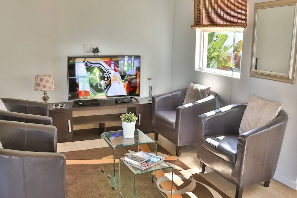 Abington Manor - Fish Hoek Guesthouse