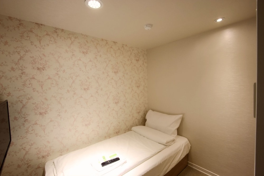 Cheers Loft - Hostel