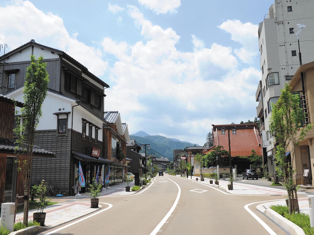 Ooedo Onsen Monogatari Premium Yoshinoya Irokuen