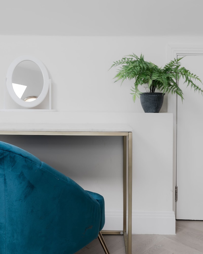 Luxury Apartments Near Harrods and the Science Museum