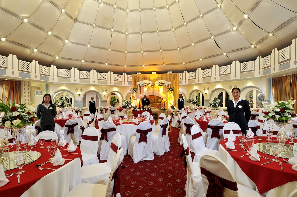 meeting & event spaces