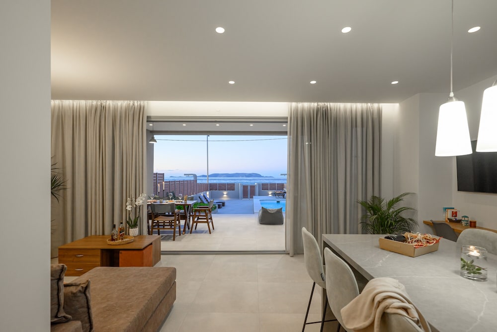 Anasa Luxury Villas