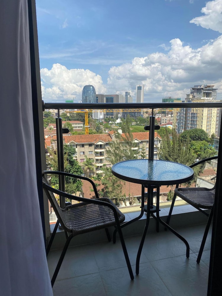 One Bedroom at Marina Bay Square