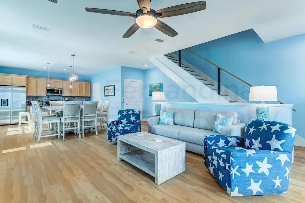 Fernandina Beach Vacations - 391 S Fletcher Ave C 3 Bedroom Townhouse by RedAwning - Property Image 9