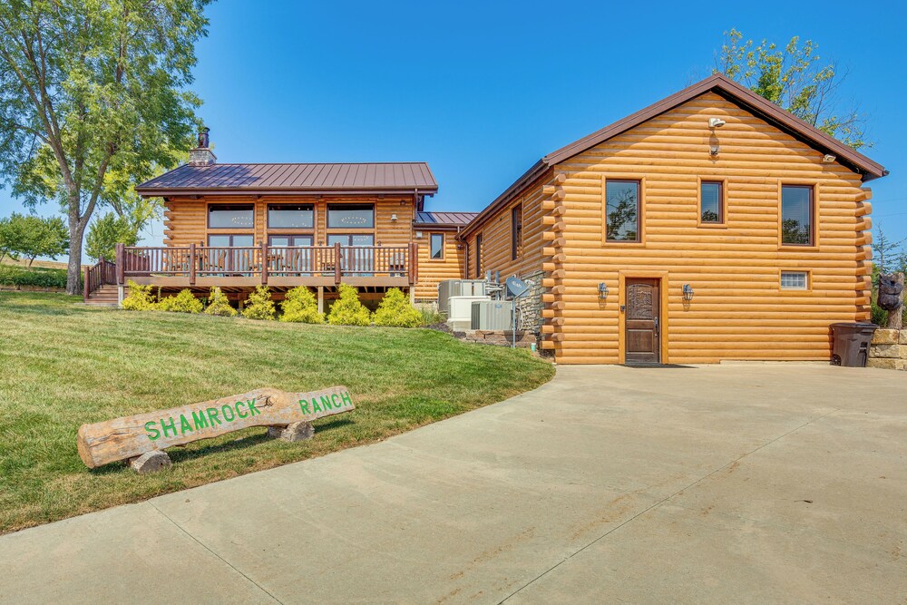 Stay & Sip: Group Ranch at Shamrock Hills Vineyard