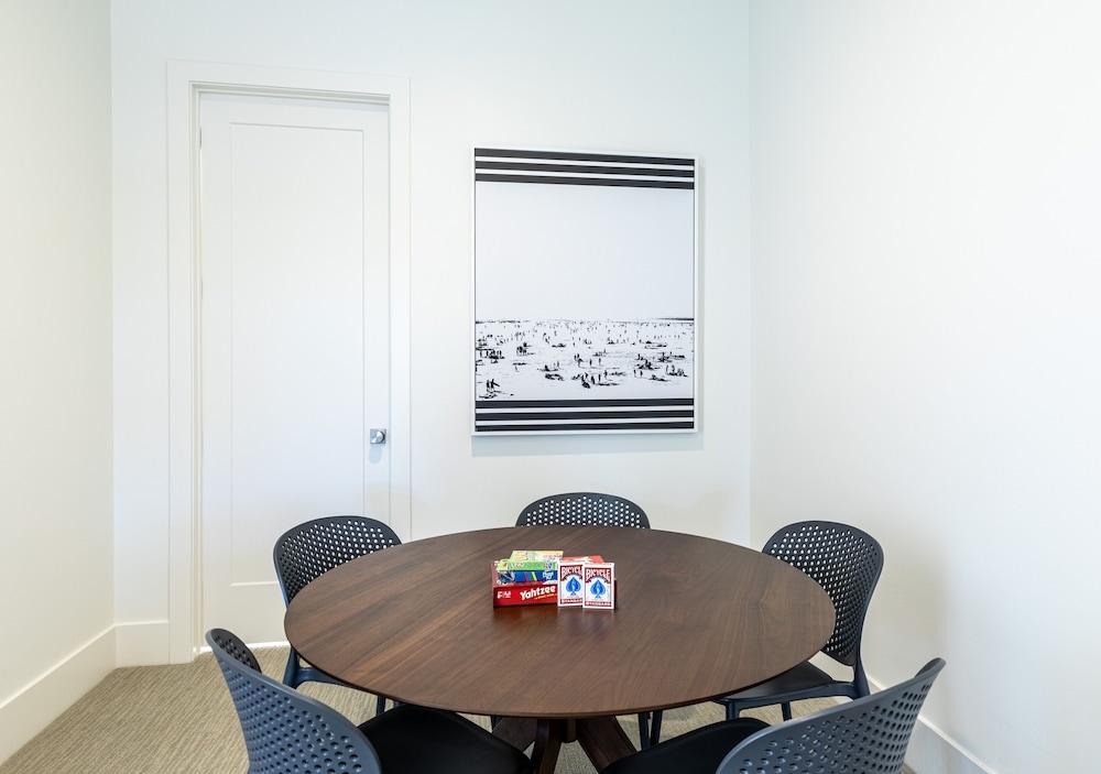 meeting & event spaces