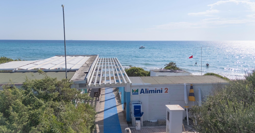 Le Onde Apartment 6 With Pool and Sea