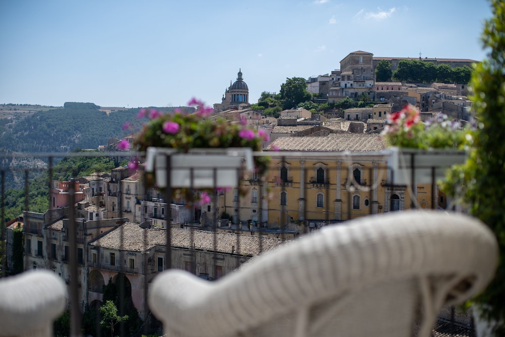 Terra del sole Ibla