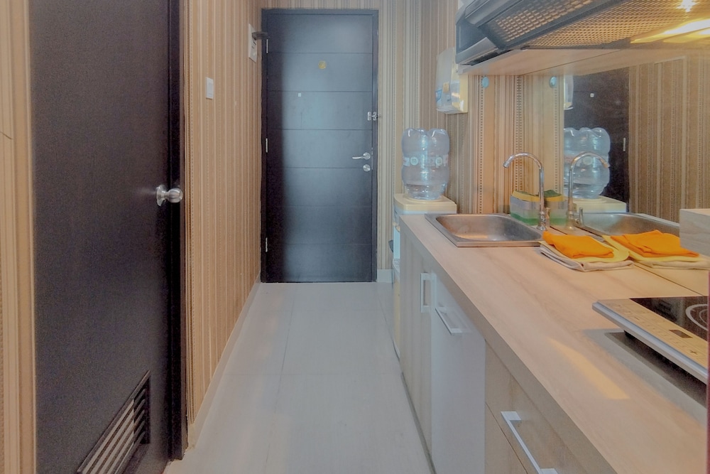 Modern Studio With Strategic Location At Tamansari Papilio Apartment