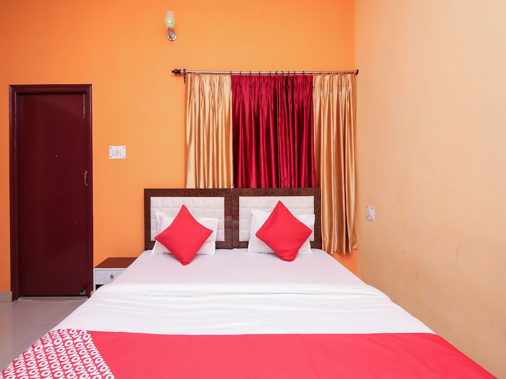 OYO Flagship 13524 Swapan Guest House