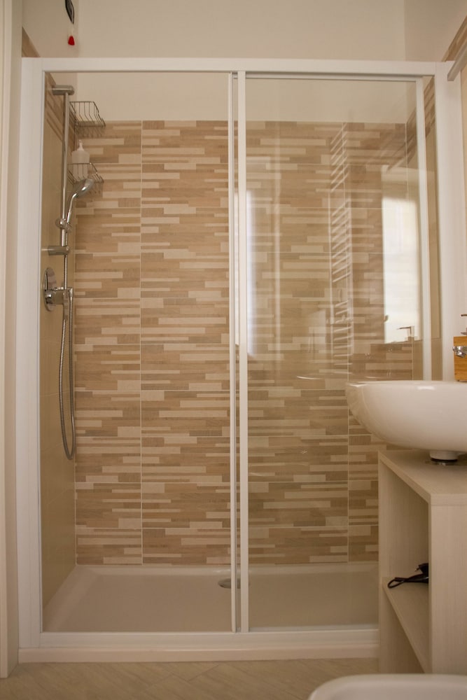 Bel Sorriso Varese - Dormire Felice Rooms & Apartments
