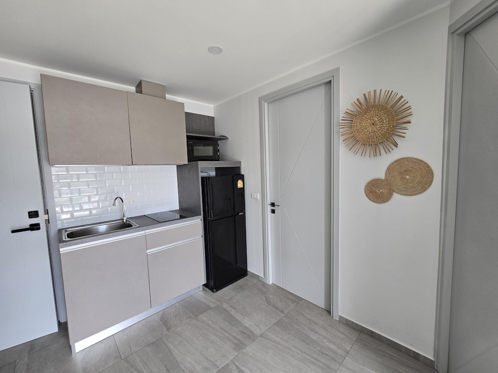 Modern Retreat 1- Bed T3-529