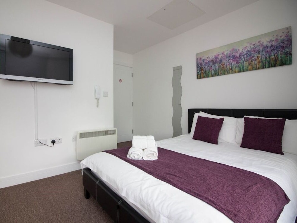 Beddoe Apartments