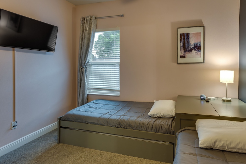 Port Saint Lucie Vacation Rental w/ Hot Tub! view 5